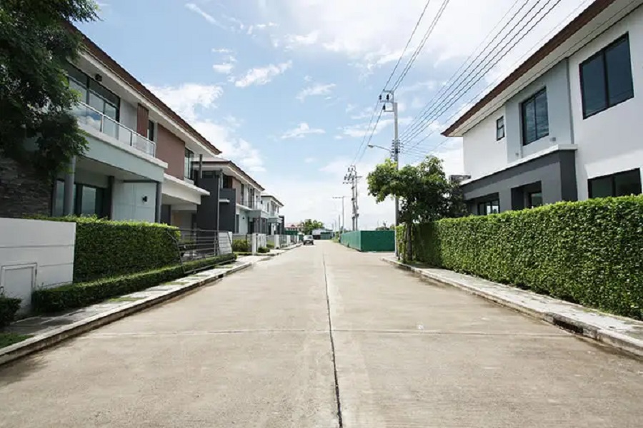 Wisdom-Green-Town-2